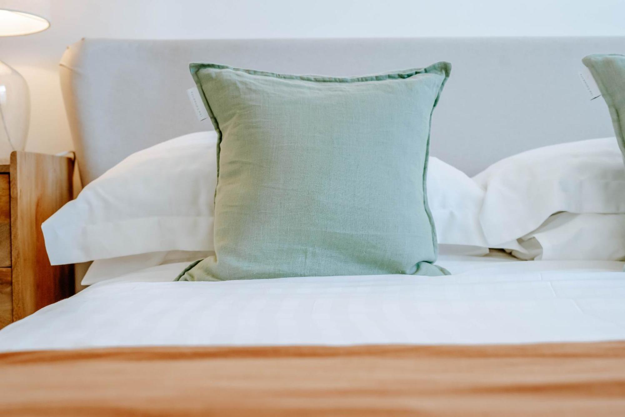 Dragon Parade Apartment - Central Harrogate Bagian luar foto