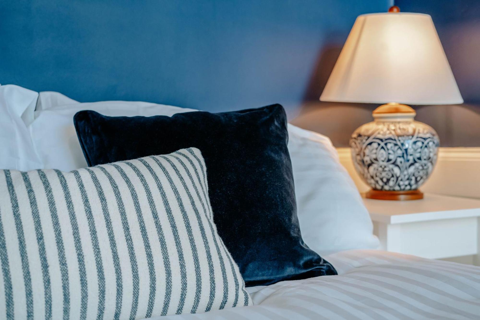 Dragon Parade Apartment - Central Harrogate Bagian luar foto