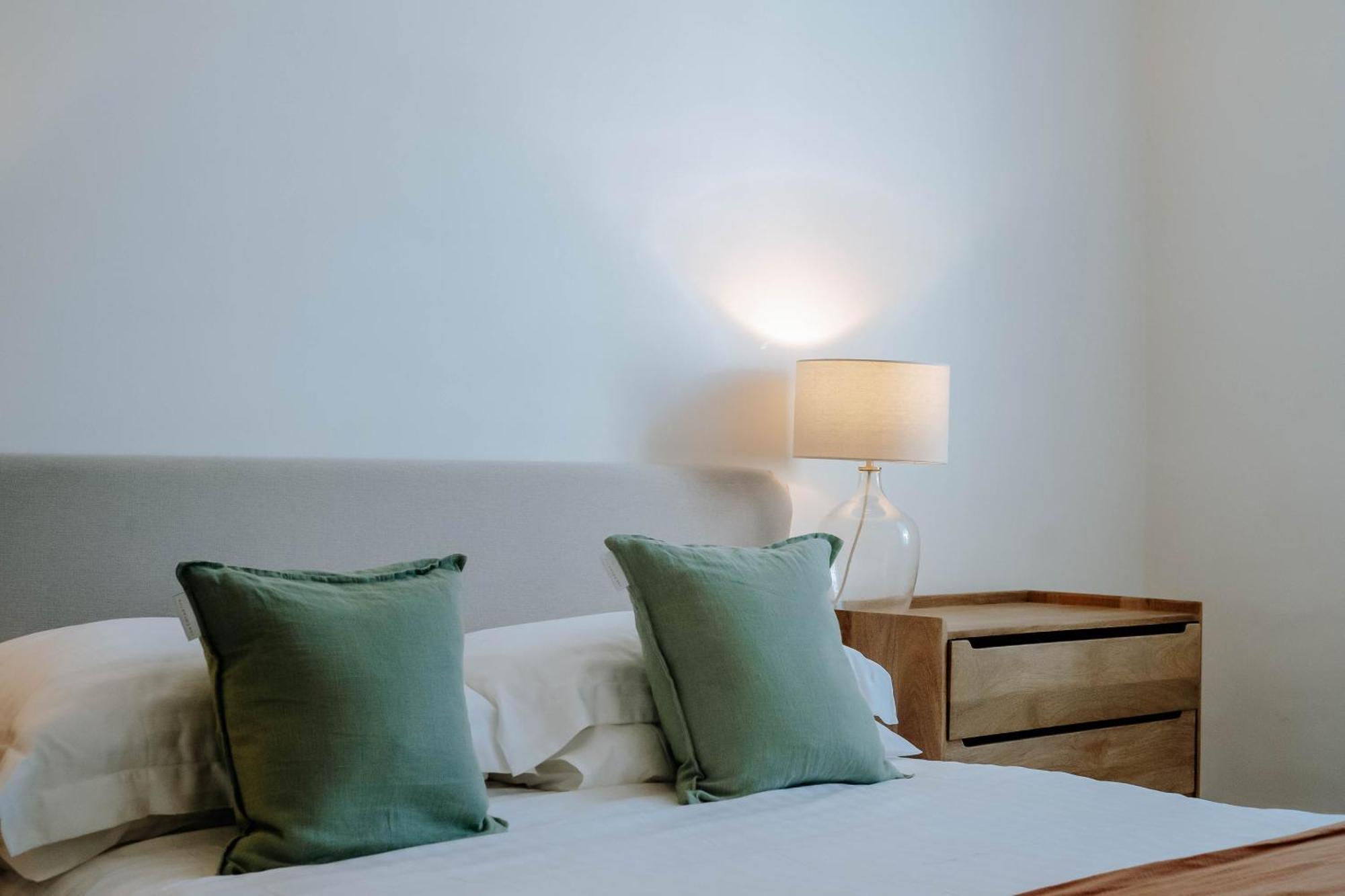Dragon Parade Apartment - Central Harrogate Bagian luar foto