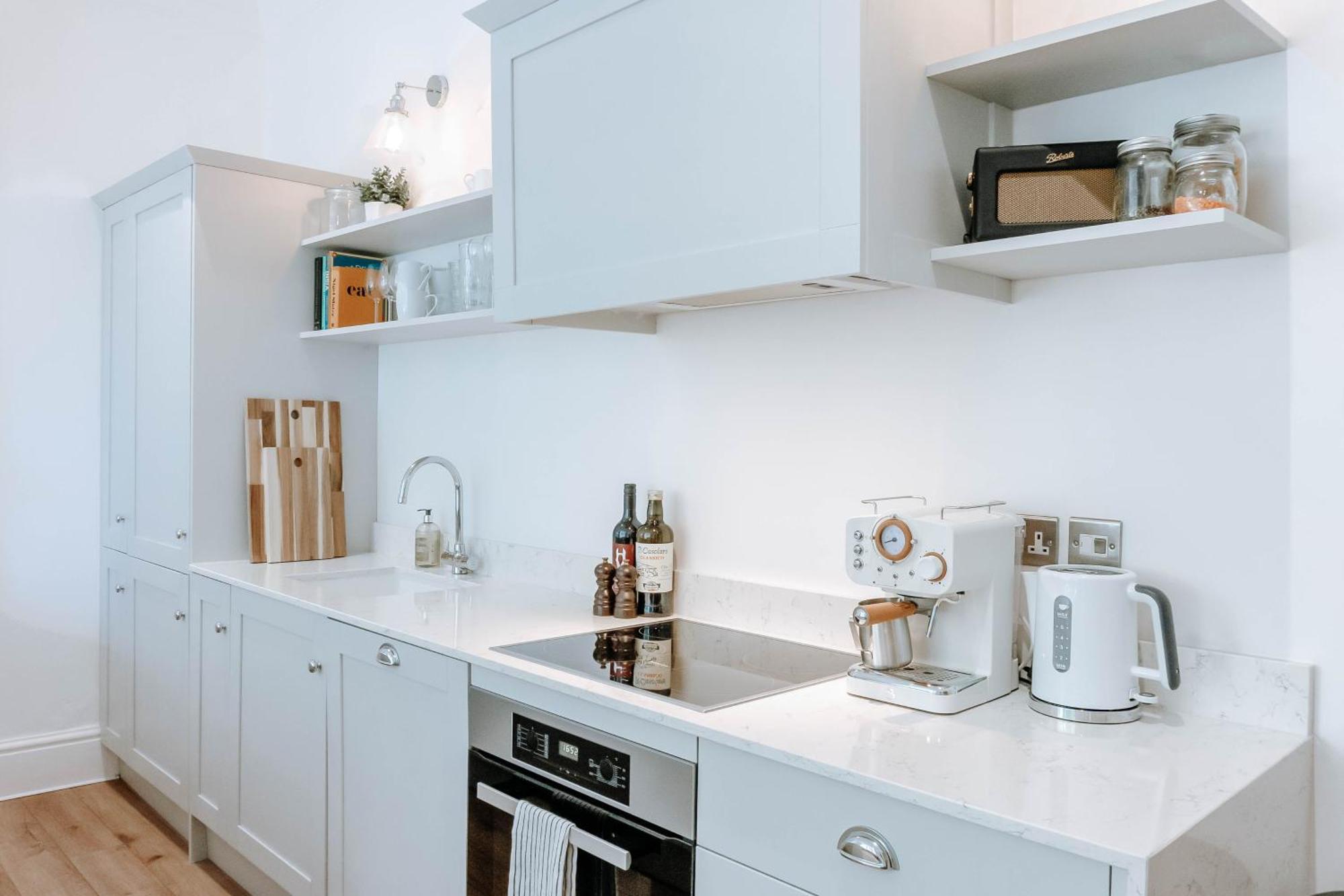 Dragon Parade Apartment - Central Harrogate Bagian luar foto